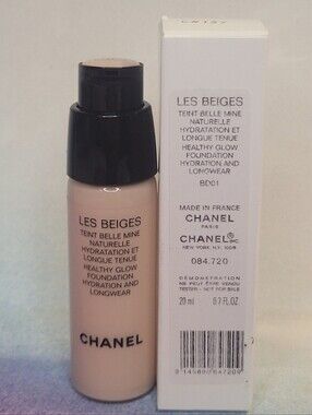 Chanel Les Beiges Healthy Glow Foundation BD01